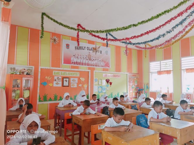 
					Hari Pertama Asesmen Akhir Semester Ganjil 2024/2025 di SDN 1 Anggrek