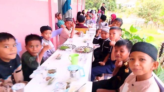 
					Buka Puasa Bersama SDN 16 Anggrek: Momen Kebersamaan di Bulan Ramadhan