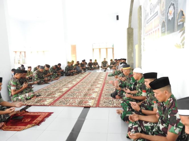 
					Kodim 1314/Gorut Peringati HUT Kodam XIII dengan Doa Bersama
