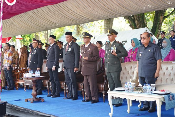 
					Dandim 1304/Gorontalo Hadiri Upacara dan Syukuran HUT Bhayangkara