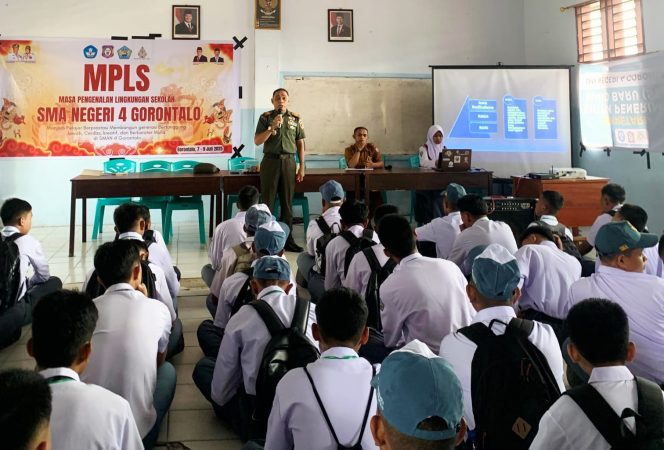 
					Danramil Kota Utara Berikan Materi Paham Radikalisme Kepada Generasi Muda   
